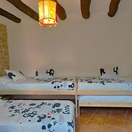 Espacioso Pajar Con Barbacoa En Casa De Letras Lledo