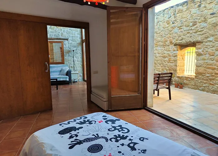 Espacioso Pajar Con Chimenea Y Bbq En El Matarrana Semesterbostad Lledo