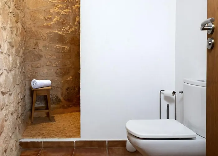 Espacioso Pajar Con Chimenea Y Bbq En El Matarrana Semesterbostad