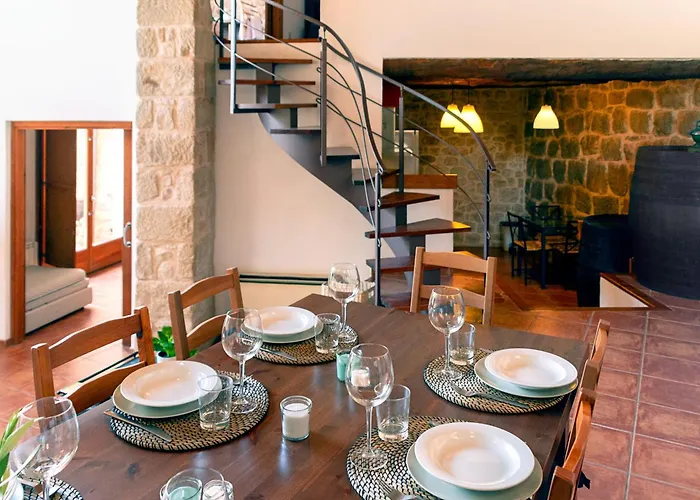 Casa de Férias Espacioso Pajar Con Chimenea Y Bbq En El Matarrana