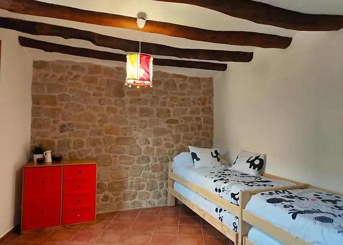 Espacioso Pajar Con Chimenea Y Bbq En El Matarrana Lledo