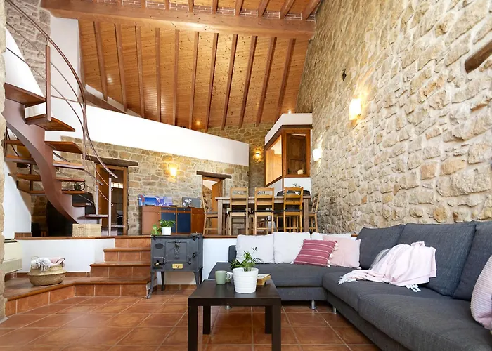 Espacioso Pajar Con Chimenea Y Bbq En El Matarrana * Lledo